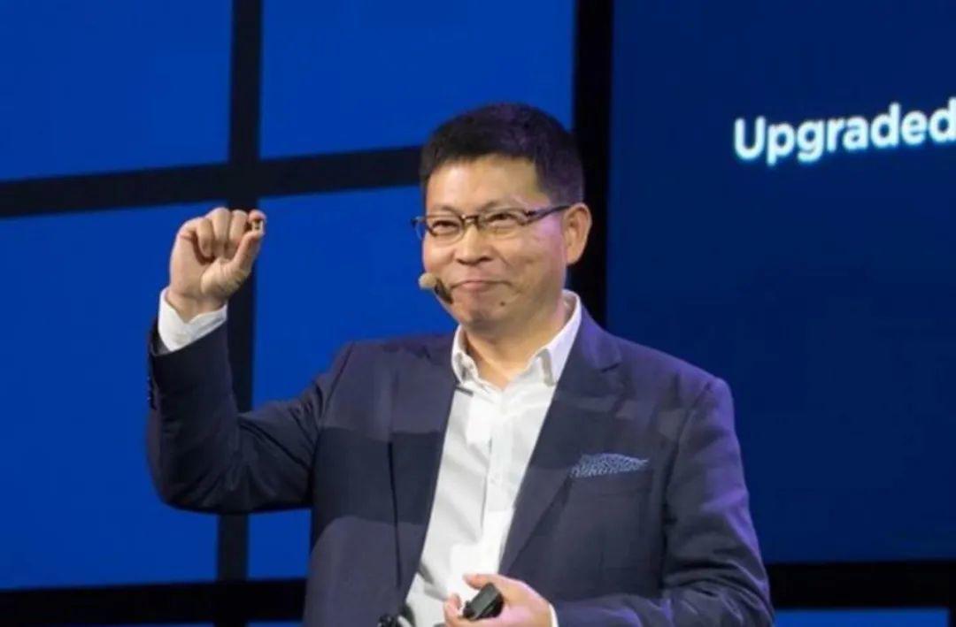 余承东称华为智驾比小鹏强一点！百度：我们比华为强了一点点