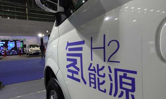 2024年两会聚焦 | 补能、动力电池回收、氢能热度不减，新能源汽车产业痛点仍待解决