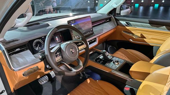 新款坦克500 Hi4-T上市 售价33.5万元