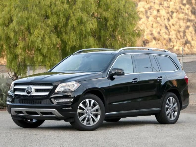 一脚刹车可能把车踩熄火 奔驰国内召回36万辆汽车